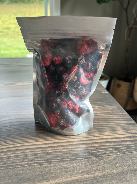 Freeze dried organic berry blend 5x8" bag